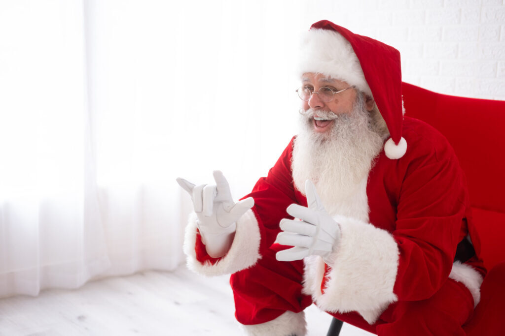Deaf Santa Claus and Signing Santa Claus: Understanding the Difference