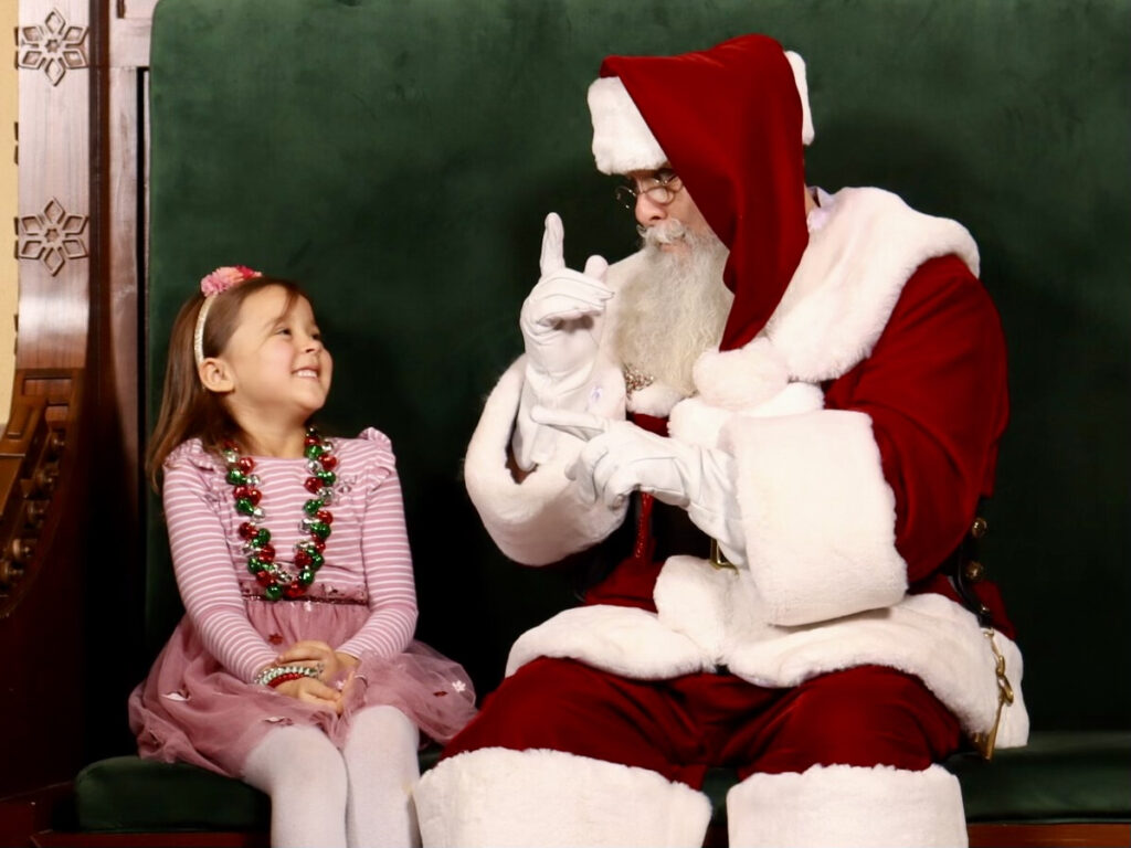 Why ASL Interpreters Are Essential &mdash; and a Barrier &mdash; to Deaf Santa Claus Events